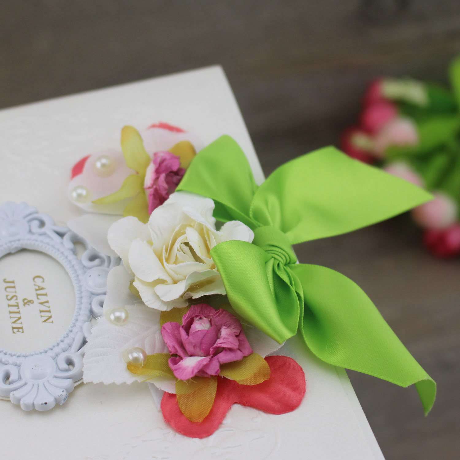 Handmade Embossing Invitation Card Foiling Wedding Card Made in China